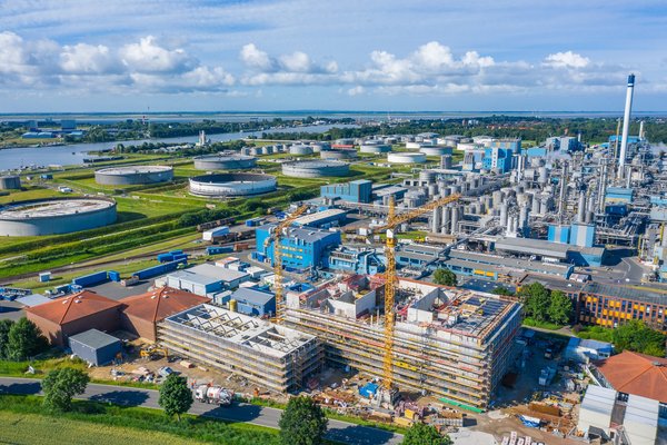 Neubau eines Labors und einer Musterlagerhalle in Brunsbüttel
